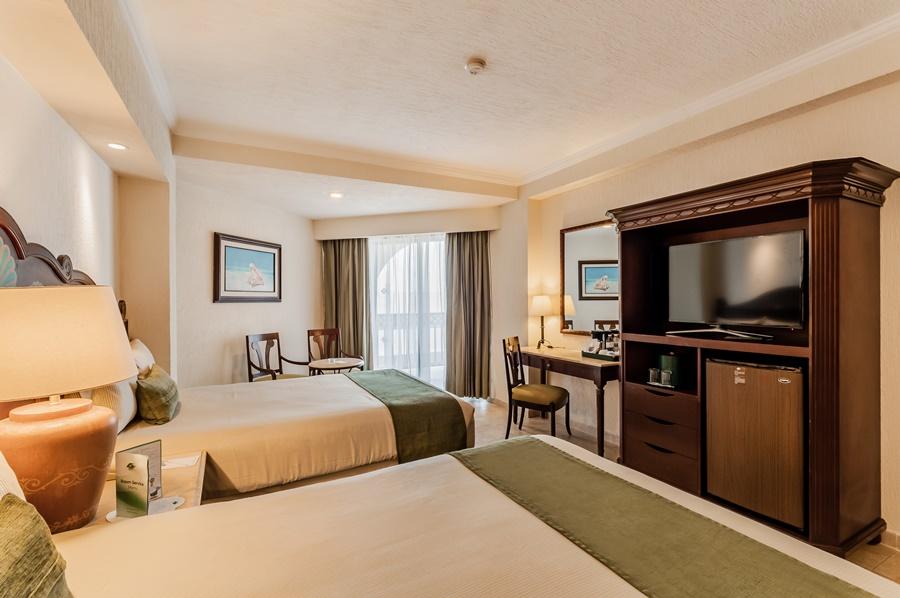 Gr Solaris Caribe Hotel Cancún Eksteriør billede