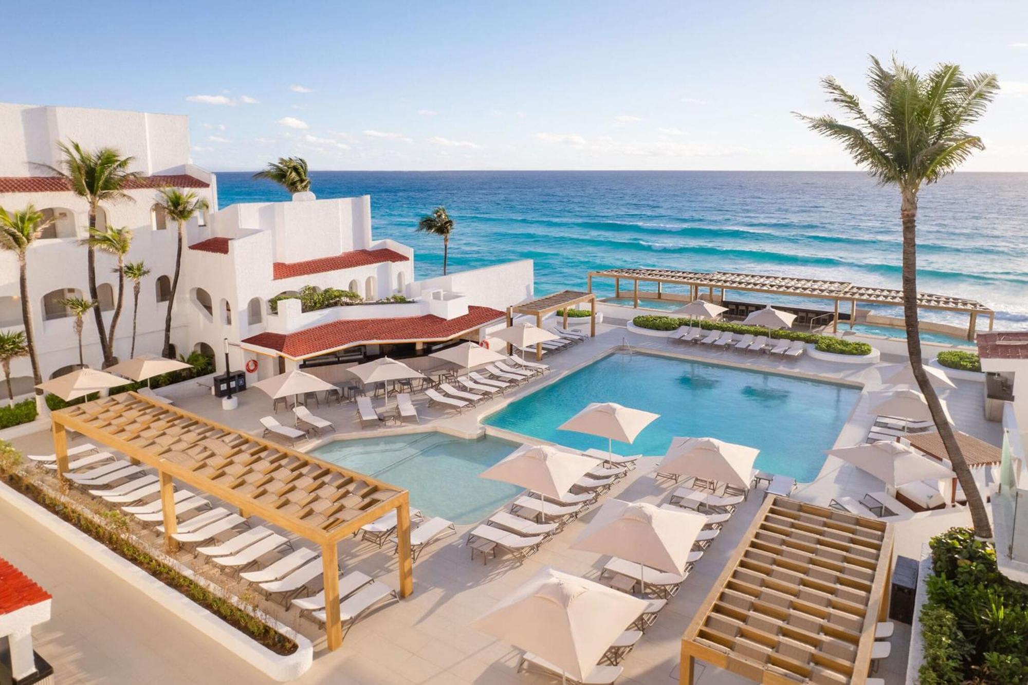 Gr Solaris Caribe Hotel Cancún Eksteriør billede