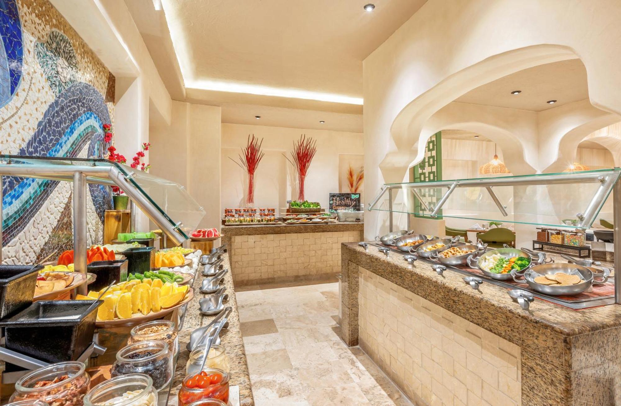 Gr Solaris Caribe Hotel Cancún Eksteriør billede