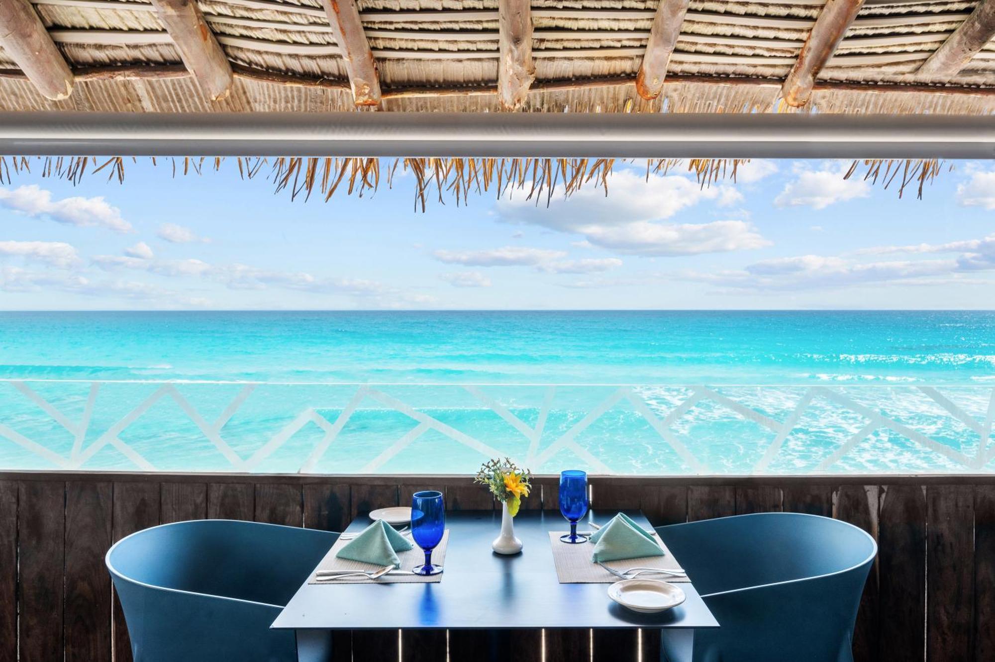 Gr Solaris Caribe Hotel Cancún Eksteriør billede